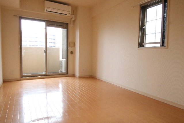 居室・リビング　※別号室の参考写真です※