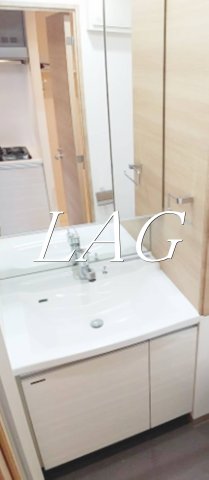 洗面設備　洗面台です。