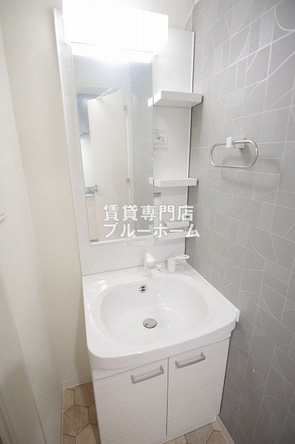 洗面設備　独立洗面台あります！