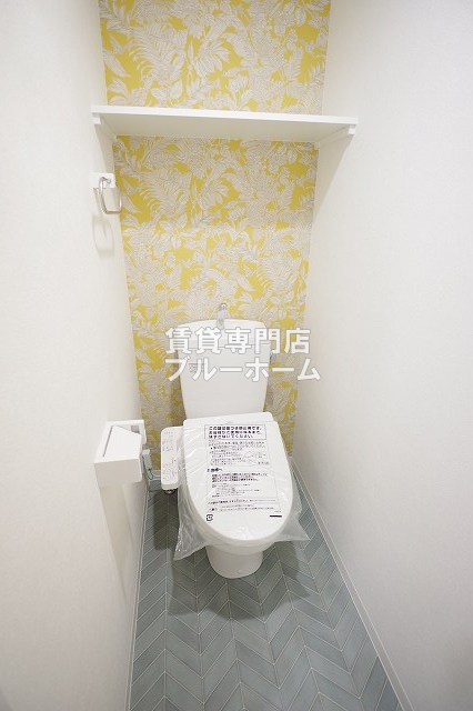 トイレ　温水洗浄便座付きのトイレです！