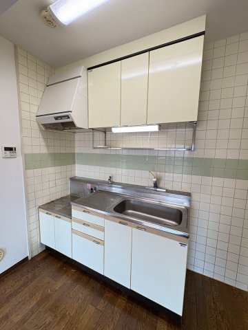 キッチン　別部屋の写真です