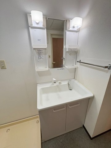 洗面設備　別部屋参考写真