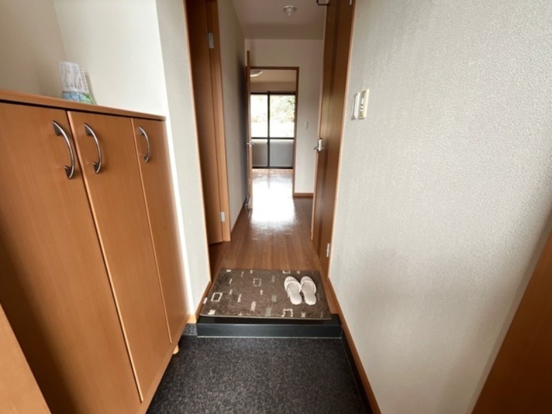 玄関　図面と現状に相違がある場合には現状を優先