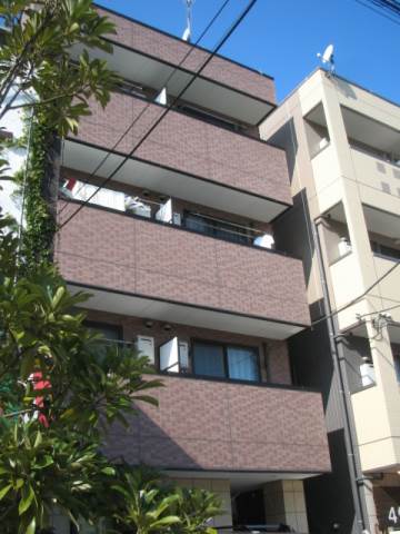 建物外観　総タイル張り