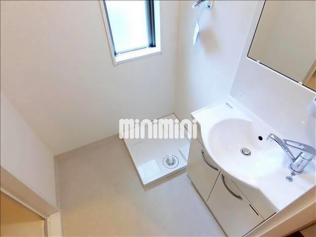 その他部屋・スペース　室内洗濯機置場がございます。