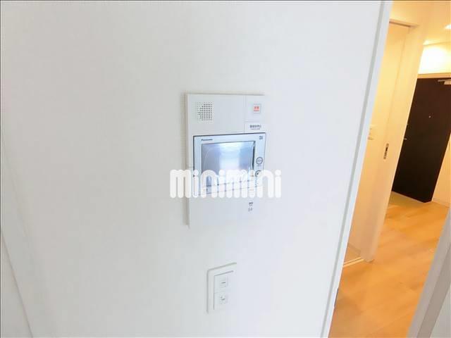 セキュリティ　来客時にはすぐに確認することができますね。