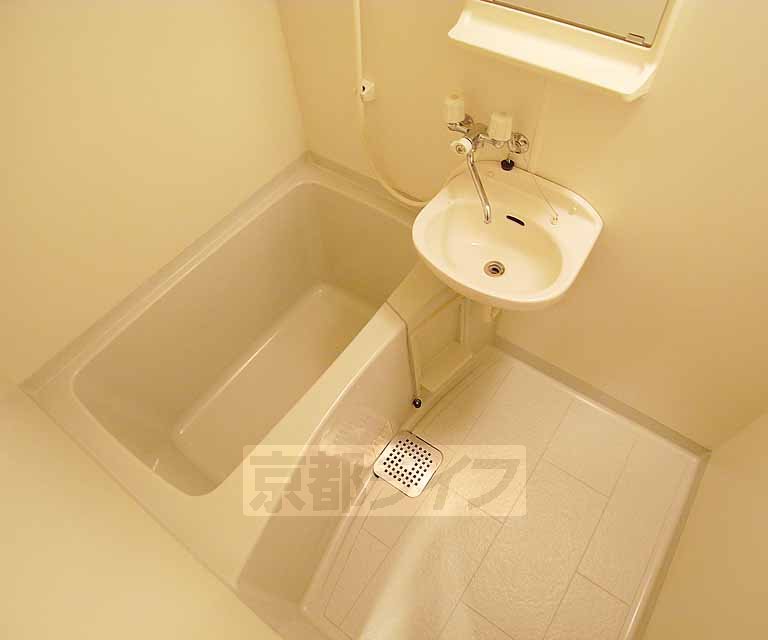 バス・シャワールーム　ゆったりセパレート