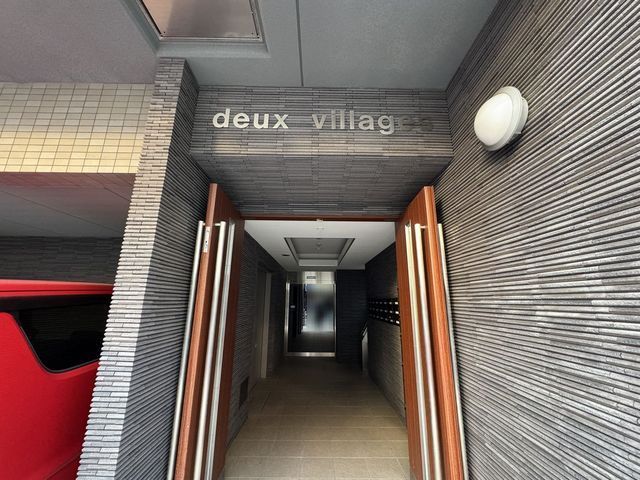 その他　建物入口