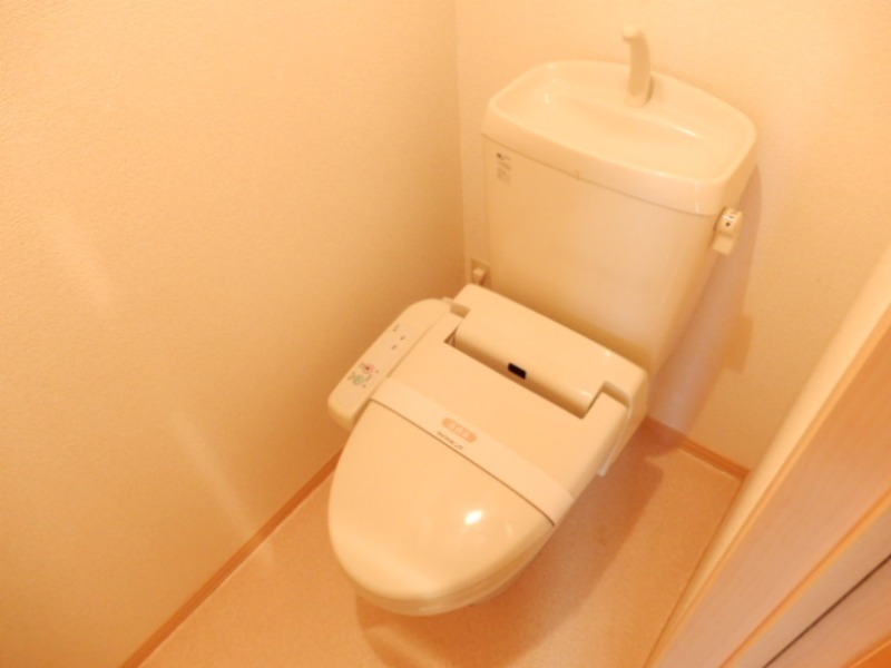 トイレ　図面と現状に相違がある場合には現状を優先