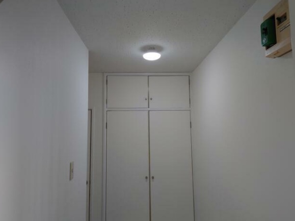 玄関　玄関です。