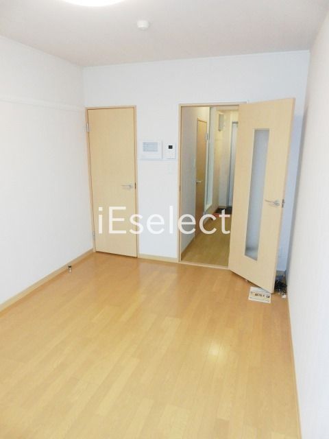 居室・リビング　とても綺麗なお部屋ですね。