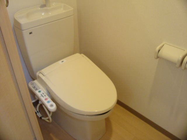 トイレ　参考写真