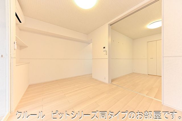 居室・リビング　使いやすい居間です