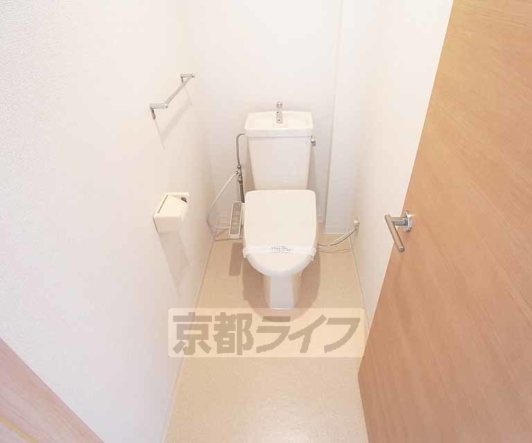 トイレ　広いお手洗いです。