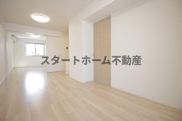 居室・リビング　使いやすい居間です