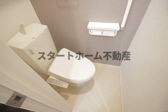 トイレ　ゆったりとした空間のトイレです