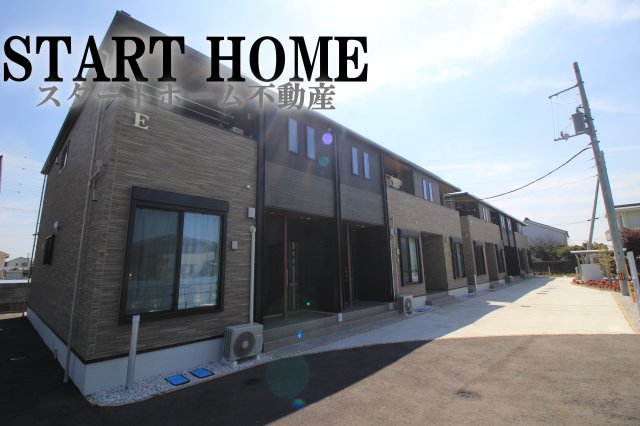 建物外観　落ち着いた雰囲気の外観です