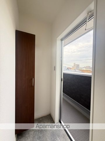 フォレスト光町の玄関写真