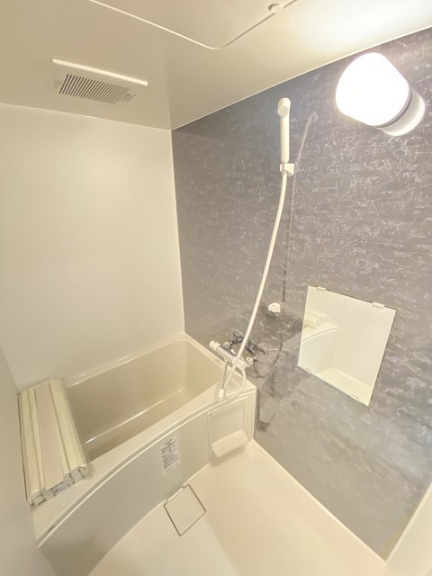 バス・シャワールーム　日々の疲れを癒すお風呂付です