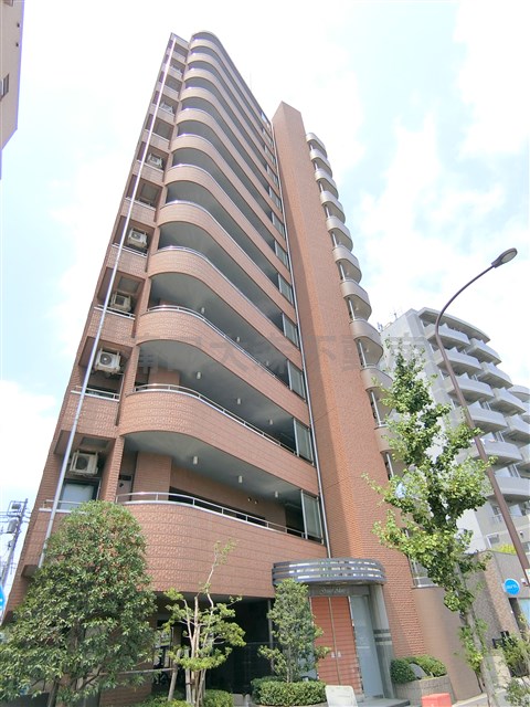 建物外観　2004年3月築　SRC鉄骨鉄筋コンクリート造地上13階建て