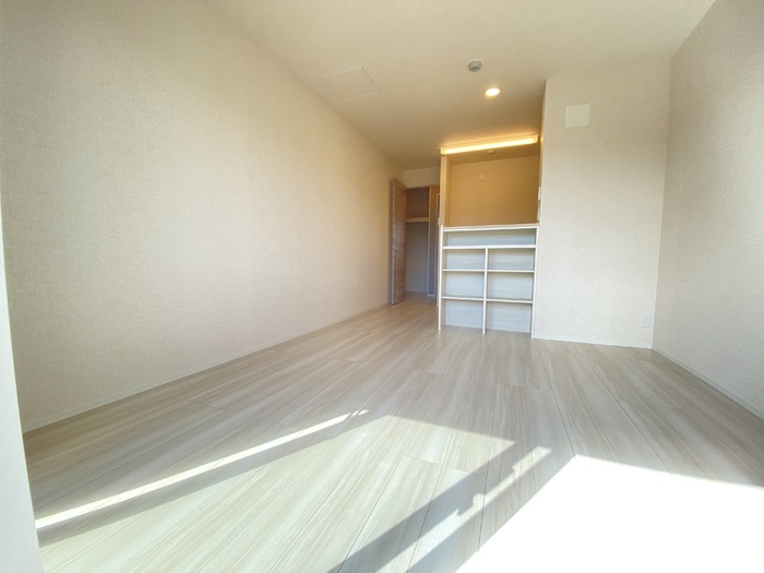 居室・リビング　開放感のあるゆったりとしたお部屋です♪