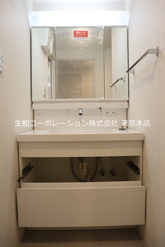 洗面設備　同タイプ204撮影