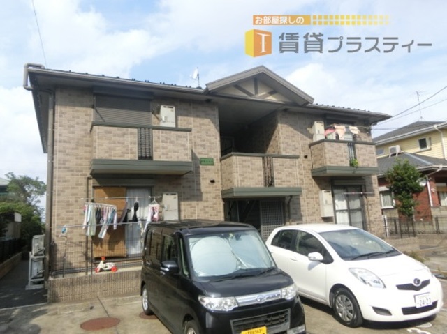 建物外観　利便性と自然との調和のとれた景観を創り出す、国府台風致地区。