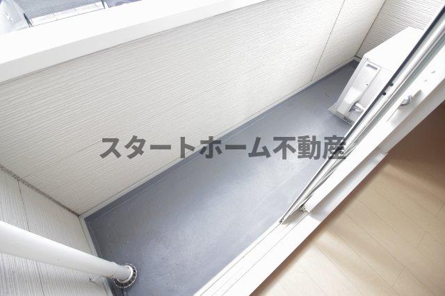 バルコニー　落ち着いた時間を過ごせるバルコニーです