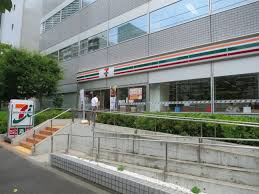 コンビニ　セブンイレブン芝浦4丁目店（コンビニ）まで163m
