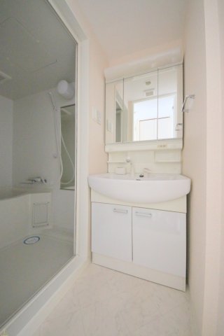 洗面設備　ADWResidence松屋町