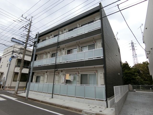 建物外観　☆交通も買い物も便利な立地☆