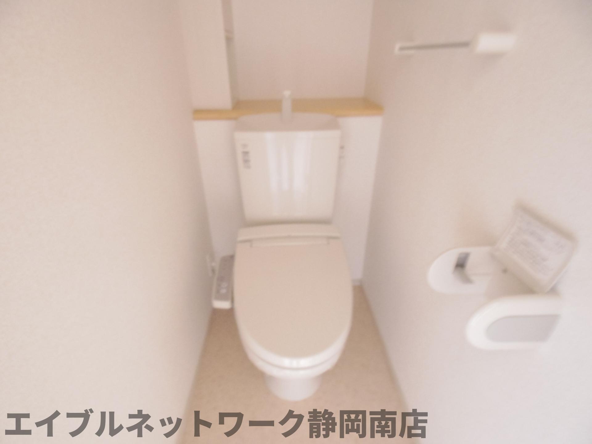 トイレ　シンプルで使いやすいトイレです