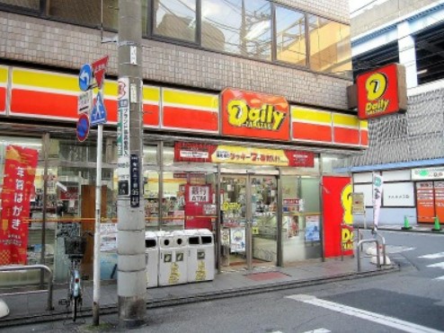 コンビニ　デイリーヤマザキ 青砥駅前店（コンビニ）まで422m