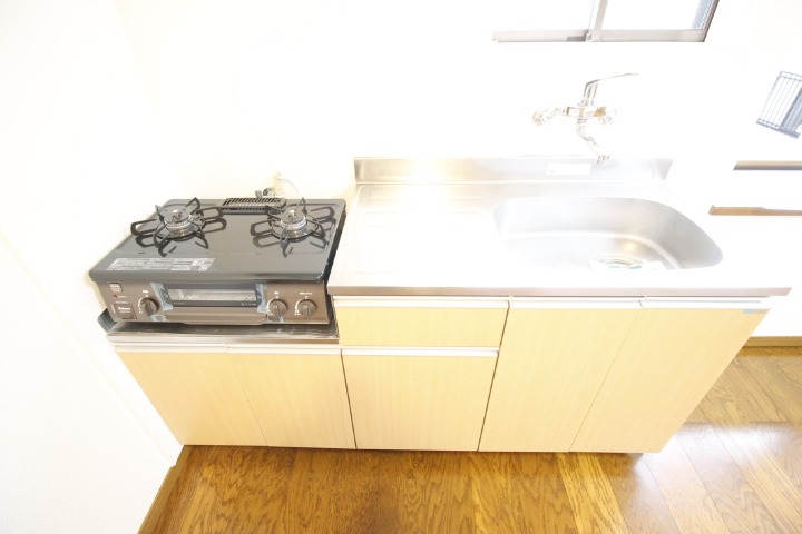 キッチン　※他部屋参考写真