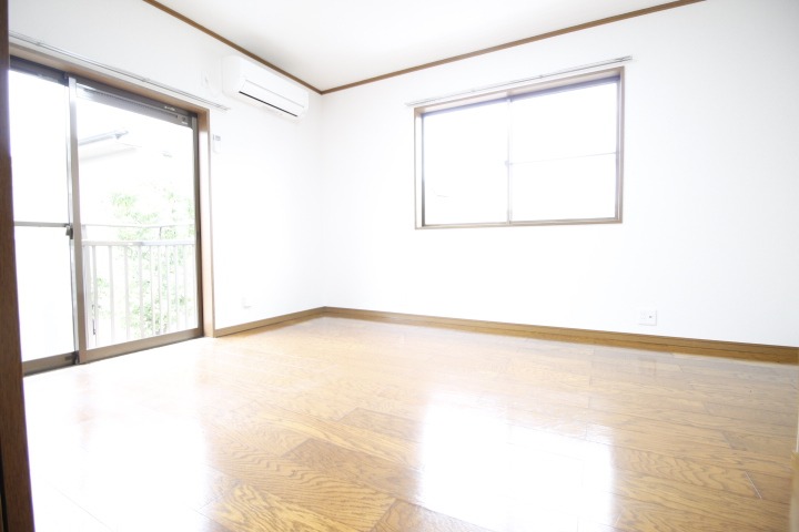 居室・リビング　※他部屋参考写真