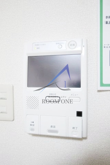 セキュリティ　モニター付きインターホンです。