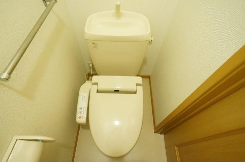 トイレ　図面と現状に相違がある場合には現状を優先