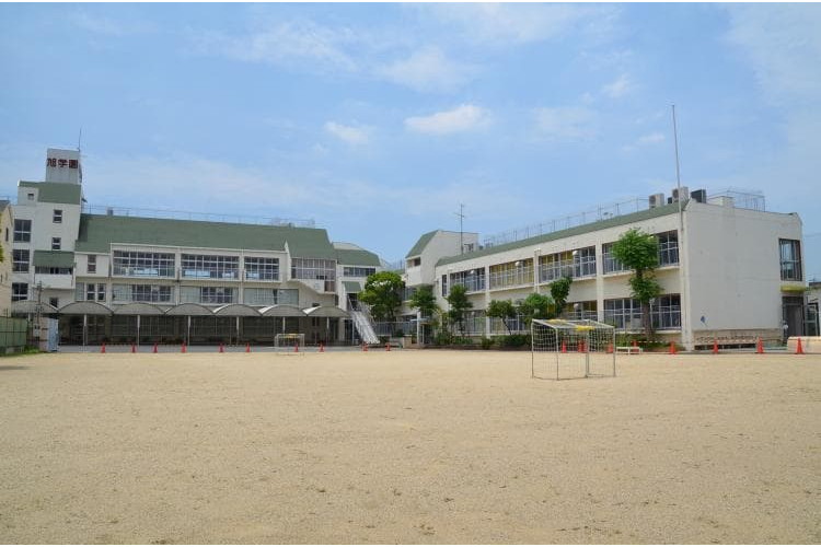 幼稚園・保育園　旭学園第二幼稚園（幼稚園・保育園）まで540m