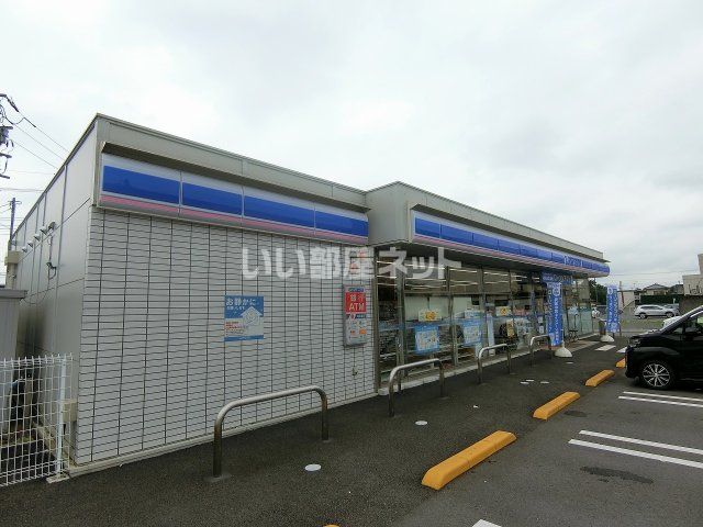 コンビニ　ローソン 筑西二木成店（コンビニ）まで356m