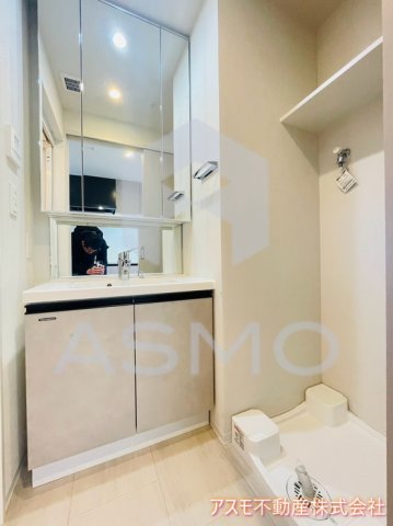 洗面設備　同マンション別部屋参考写真