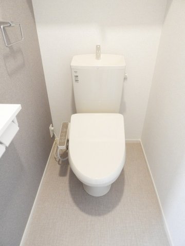 トイレ　コンパクトで使いやすいトイレです