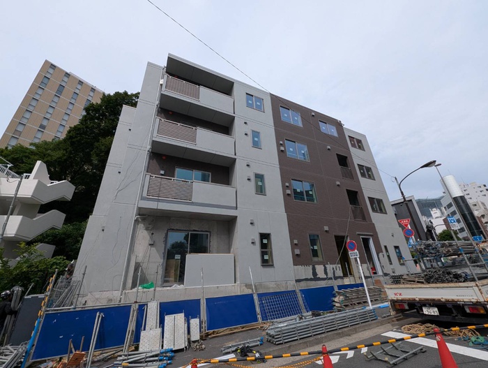 建物外観　建築中