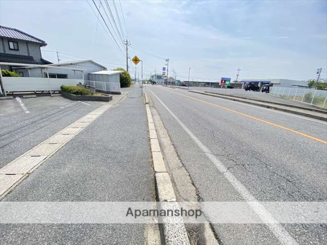 その他　前面道路（その他）まで0m