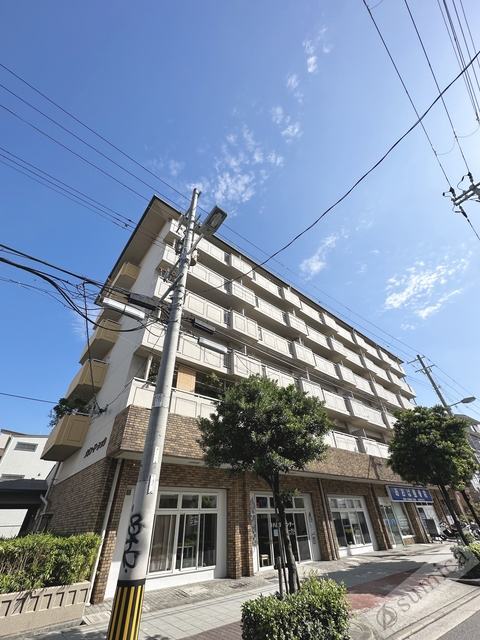 建物外観　鉄筋コンクリート造・ガッチリした建物です♪♪