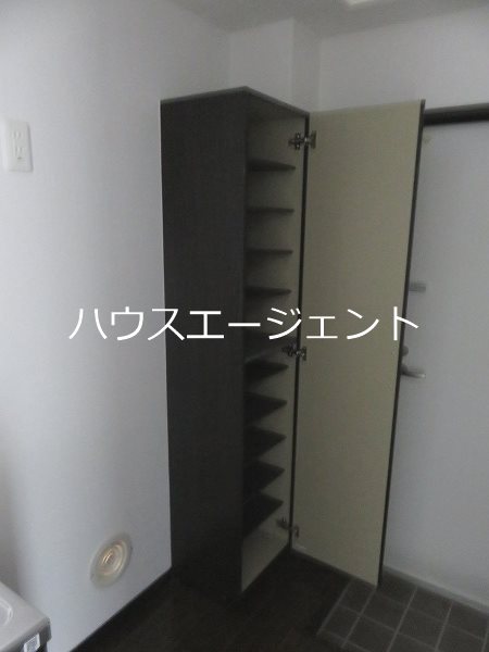 エントランス　シューズボックスあります※参考画像