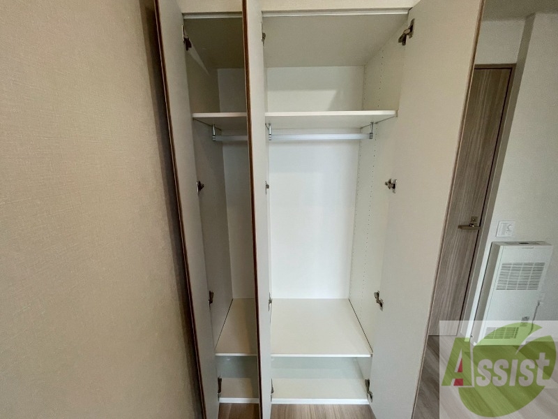 収納　収納もバッチリあるのでお部屋が片付きますよ！