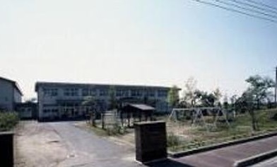 小学校　小合東小学校（小学校）まで550m