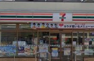 コンビニ　セブンイレブン世田谷下馬北店（コンビニ）まで294m