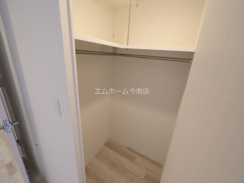 収納　クローゼット（収納スペース充実しています）