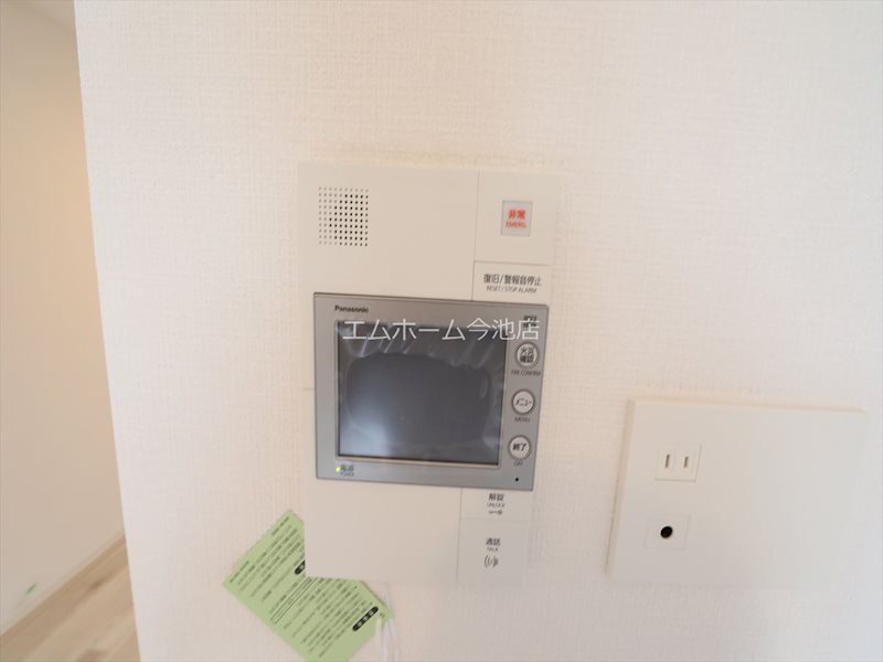 セキュリティ　TVモニター付インターホン